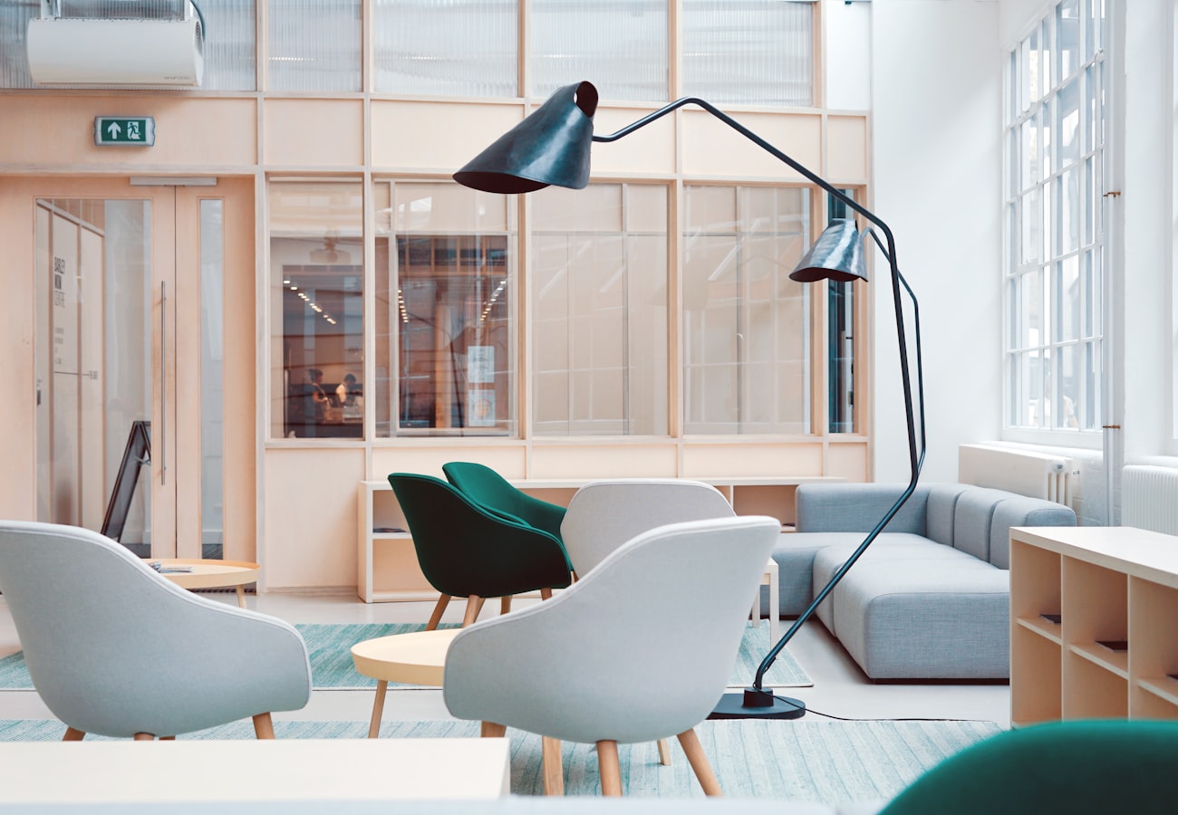 Zona de reuniones del estudio